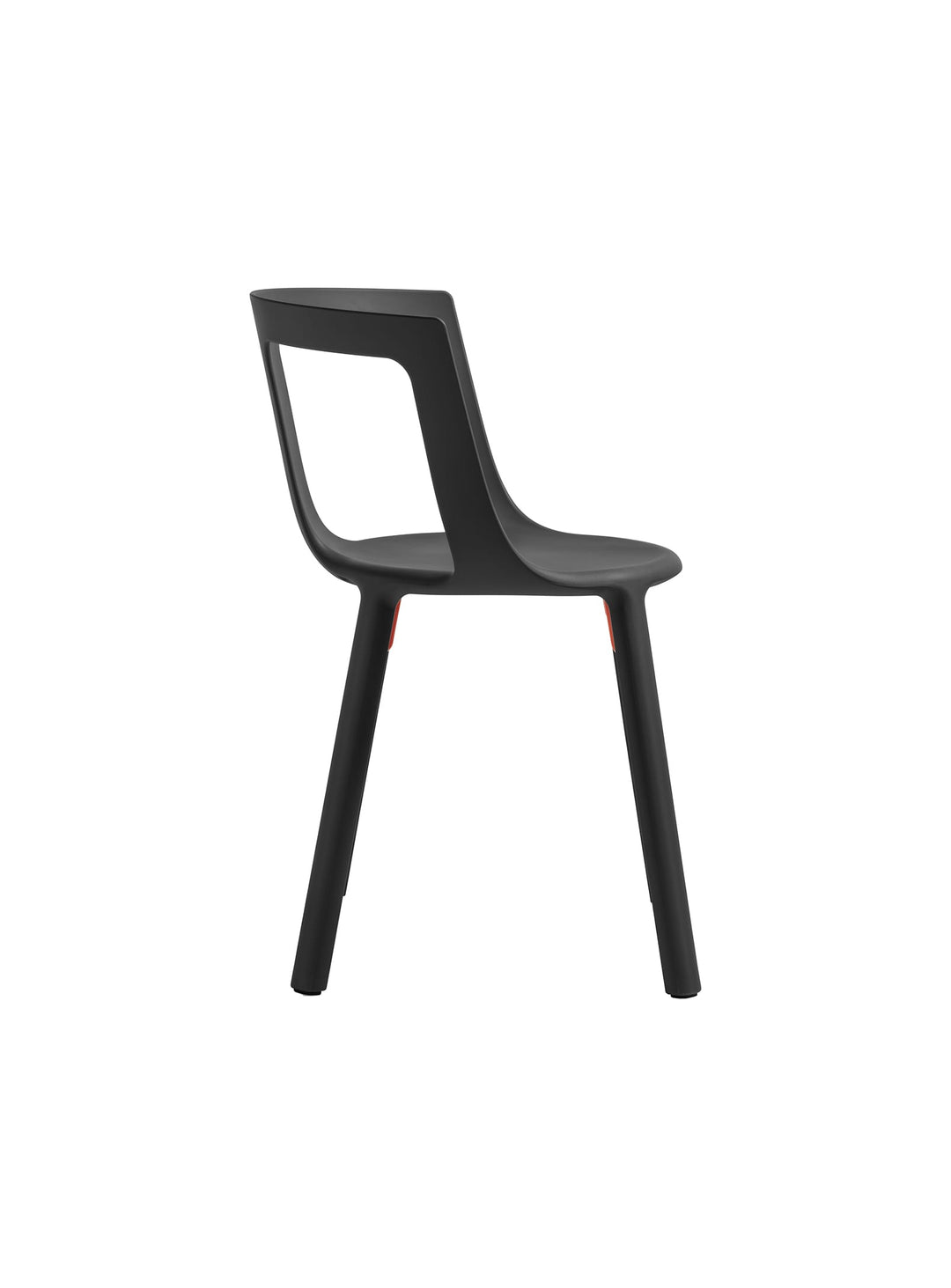 Découvrez la chaise FLA de TOOU : un design distinctif et pratique, fabriquée en polypropylène solide et empilable jusqu’à 6 unités. Noir.