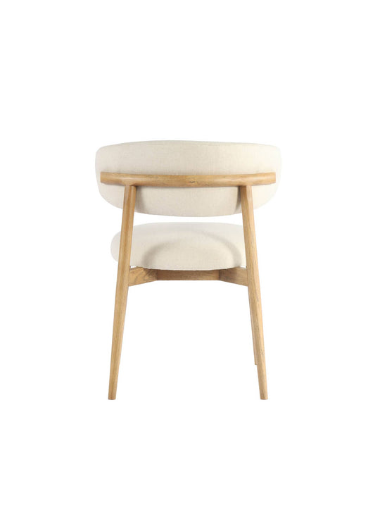 La chaise à dîner Milo est conçue pour durer : bois massif, confort ergonomique et élégance intemporelle. Blanc.