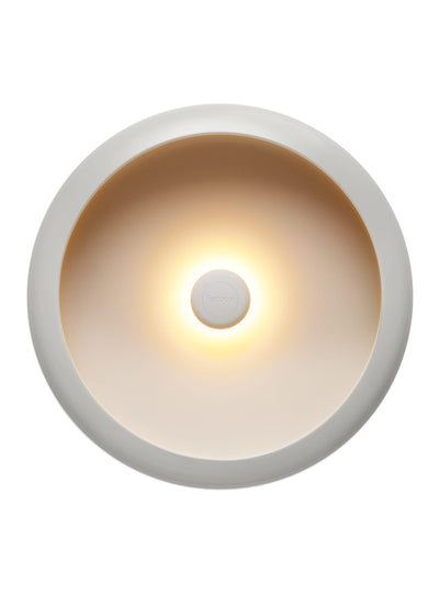 Apportez chaleur et élégance à votre maison avec Oloha de Fatboy, une lampe LED magnétique par Fatboy. Désert, grand.