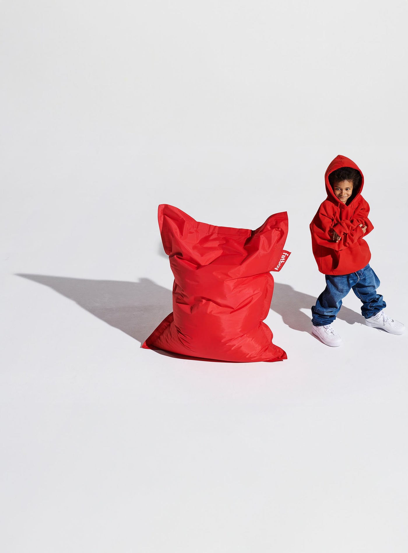 Offrez à vos enfants le pouf Junior de Fatboy : résistant, confortable et idéal pour leurs activités quotidiennes. Taille adaptée et indestructible !