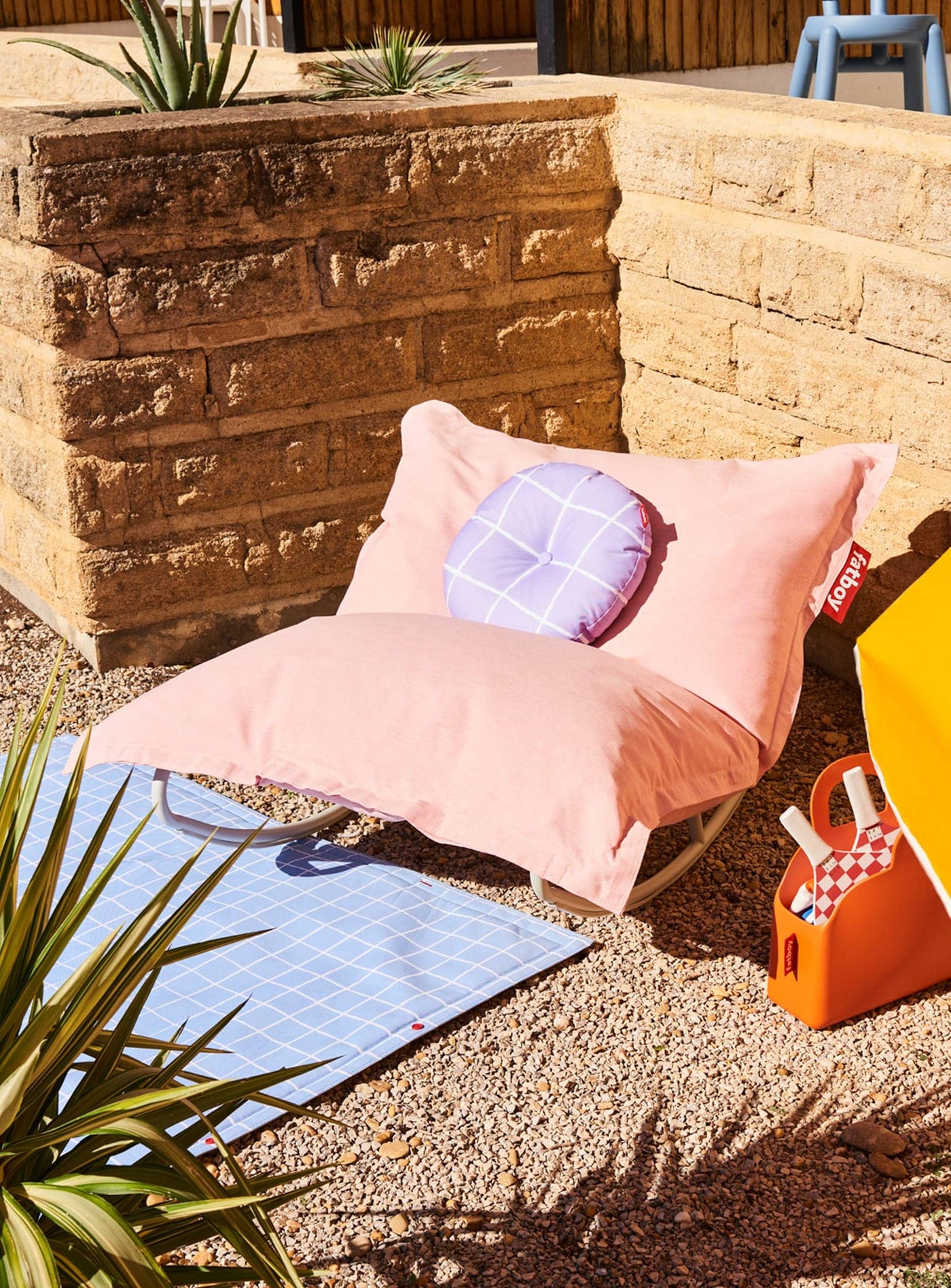 Découvrez l’Original Outdoor de Fatboy : un pouf iconique conçu pour l’extérieur. Résistant aux intempéries, confortable et facile à entretenir.