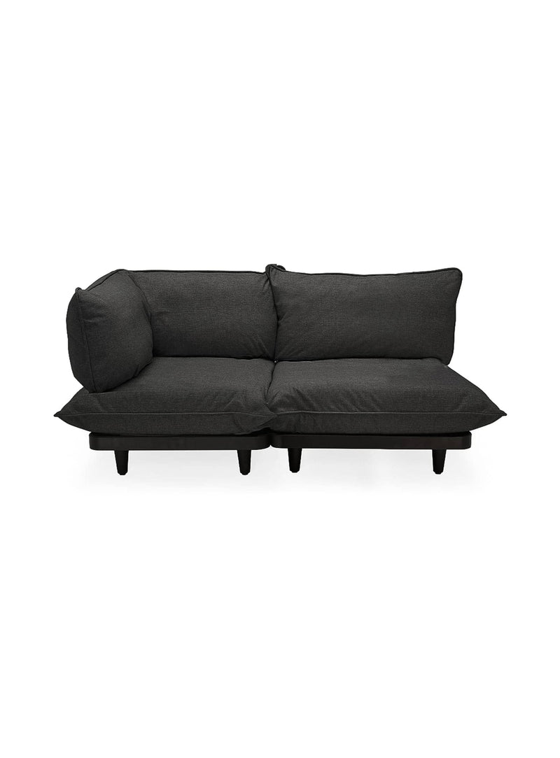 Profitez de l’extérieur avec le sofa Paletti de Fatboy, un canapé modulaire résistant aux intempéries, parfait pour les patios et jardins canadiens. Gris tonitruant.