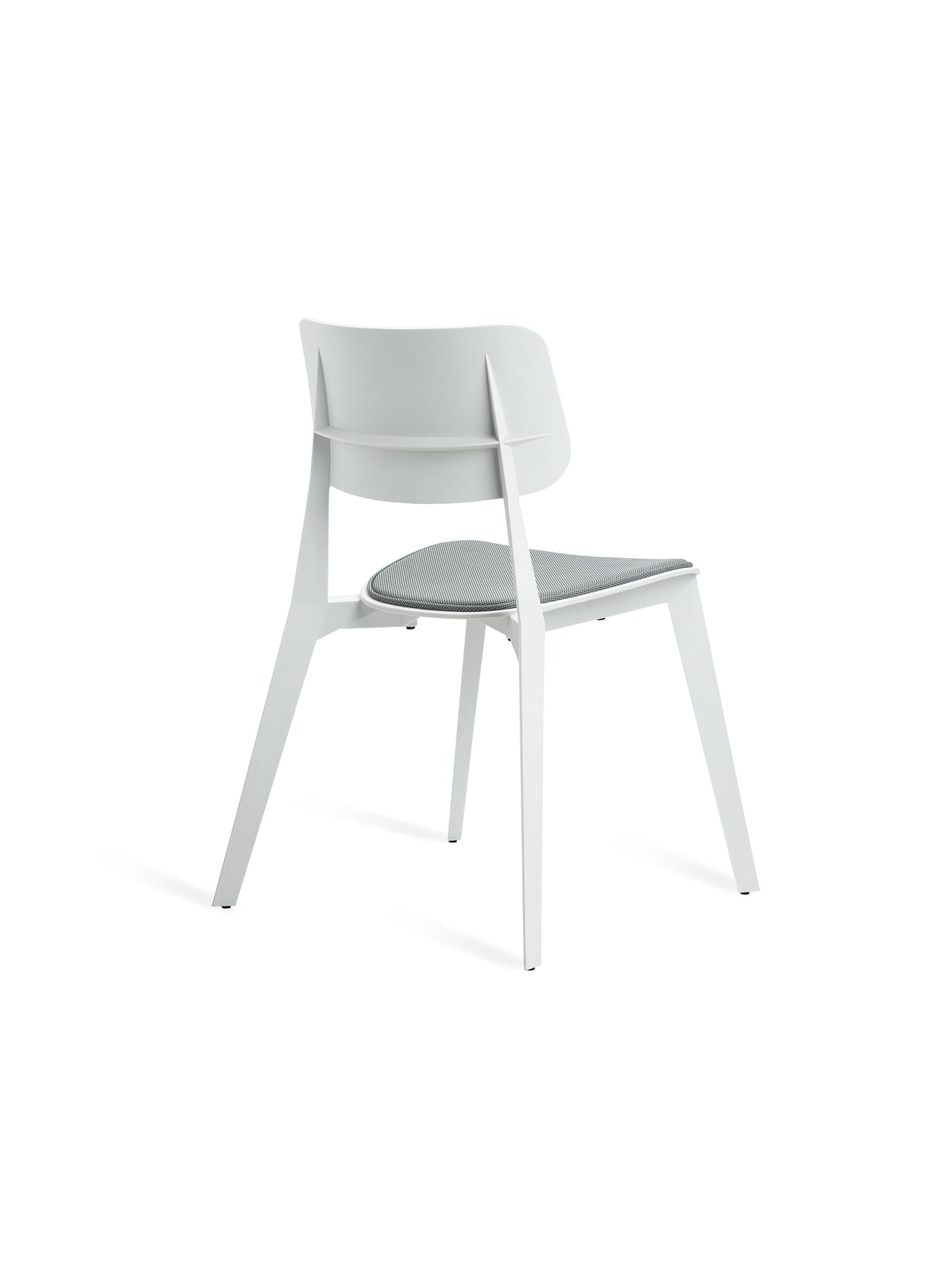 Ajoutez style et praticité avec la chaise Stellar de TOOU : un hommage aux chaises classiques revisité dans un design moderne. Blanc, gris.