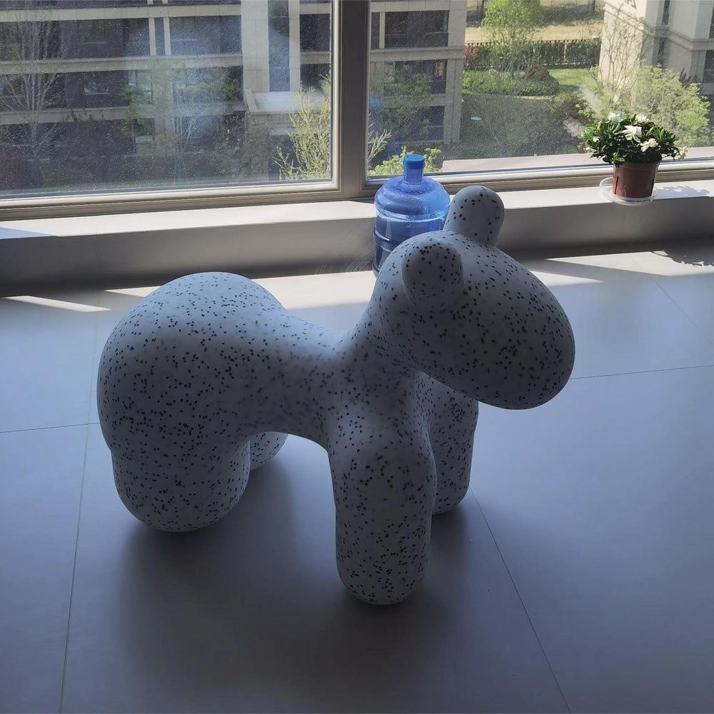 Pony stool 