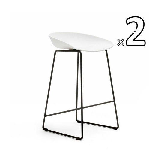 Classique du design - 21ème siècle, About 38, tabourets de comptoir, en métal et polypropylène, set de 2, blanc, noir