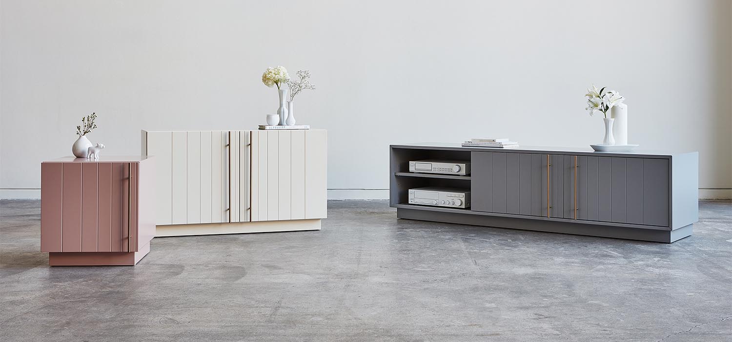 Elora, meubles de rangement par Gus* Modern, table d'appoint, meuble tv, cabinet en bois