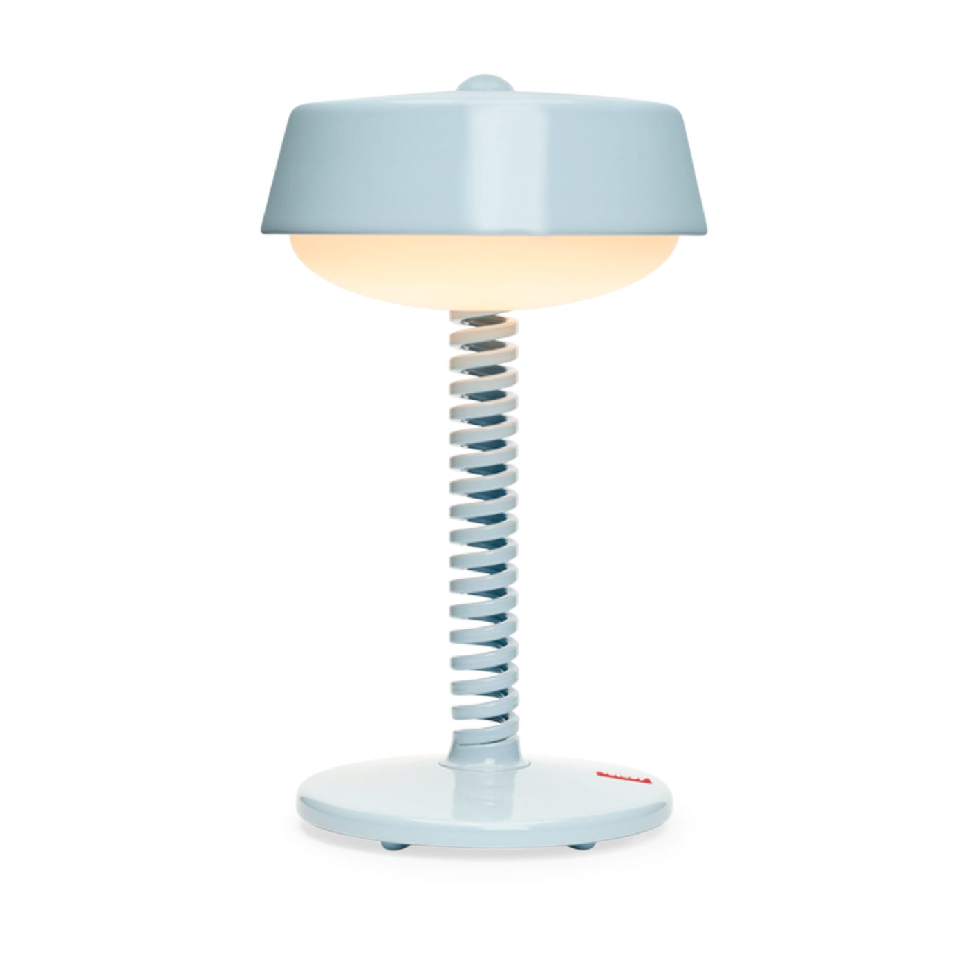 Découvrez Bellboy, la lampe de table sans fil de Fatboy. Design classique, éclairage LED réglable et bouton tactile pour une ambiance personnalisée.