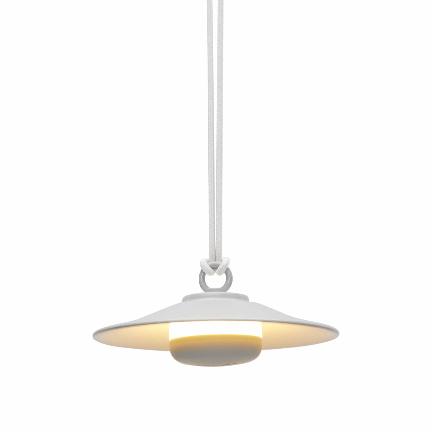 Découvrez la Chap-O de Fatboy, une lampe suspendue sans fil élégante et versatile, idéale pour éclairer et décorer tout espace, intérieur ou extérieur. Desert.