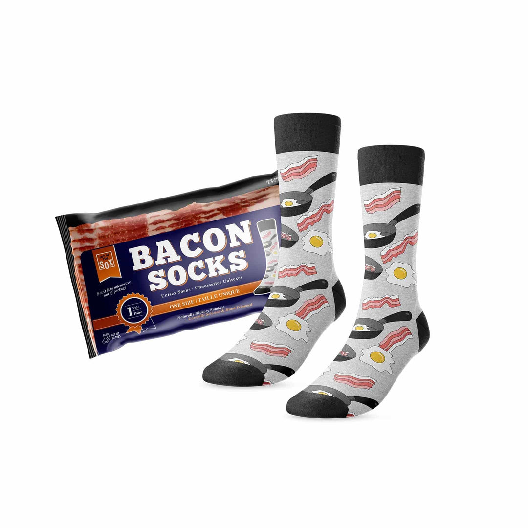 Ajoutez une touche de fantaisie à votre garde-robe avec les bas Bacon de Main and Local, alliant originalité, confort et humour irrésistible.