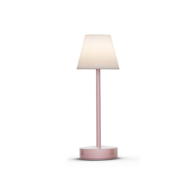 Découvrez Lola Slim 30 : lampe de table LED RVB, design mince, intensité réglable, bouton tactile. Produit iconique et très populaire en Europe. rose gold.