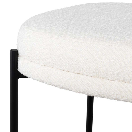 Nuevo Inna, tabouret de comptoir avec une assise rembourré et confortable, en acier et tissu, boucle de babeurre