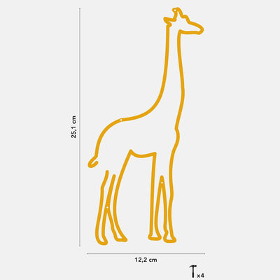 Transformez les espaces des enfants avec la collection Kids de The Line, des silhouettes d'animaux en métal pour un environnement créatif et éducatif. Girafe.