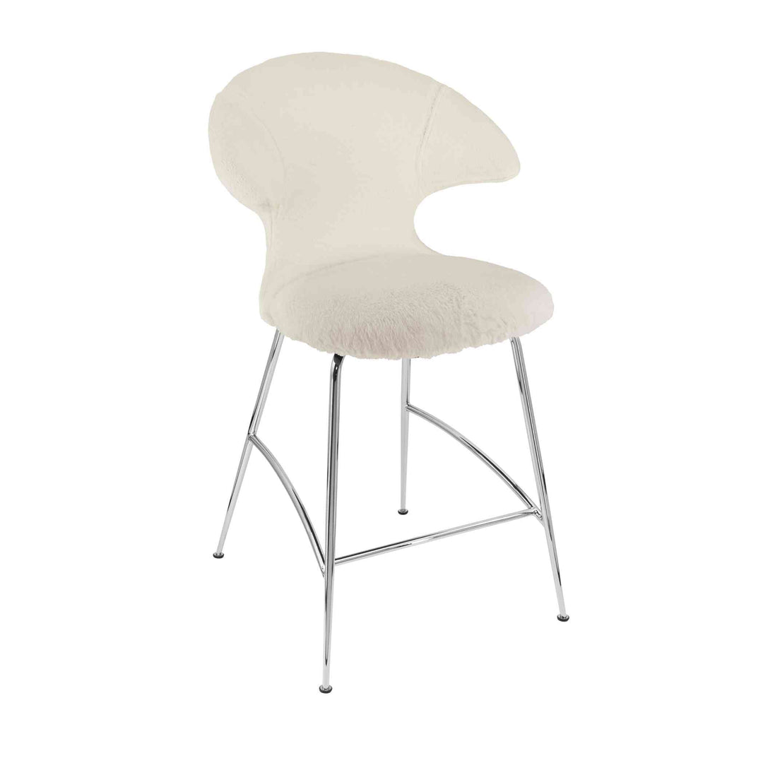 Umage Time Flies, tabouret de comptoir, en tissu et métal, blanc teddy, chrome