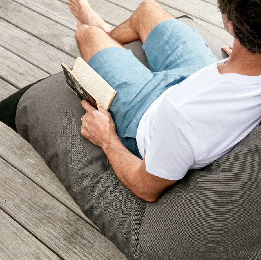 Les poufs Basil Bangs sont parfait pour n'importe quelle pièce à l'intérieur et aussi pour une utilisation à l'extérieur, dans la cour-arrière.