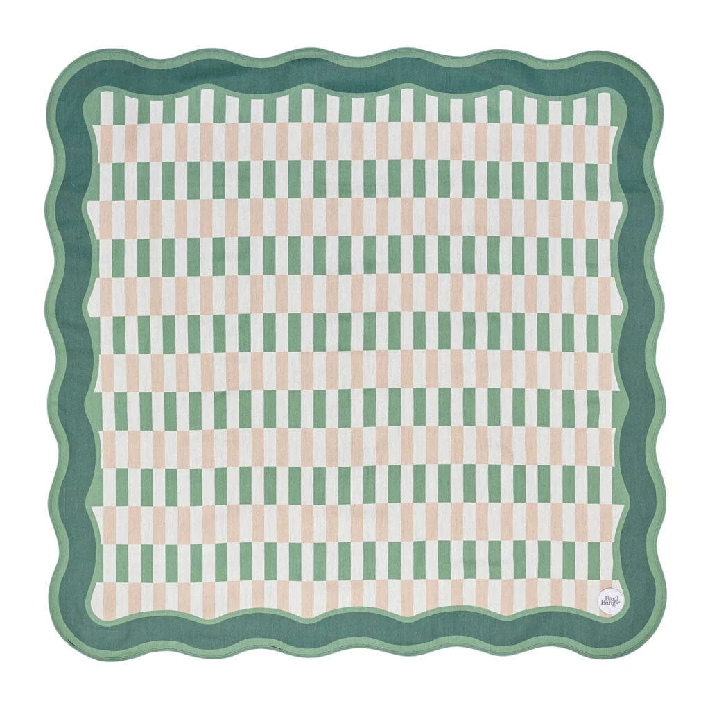 Weekend Rug, couverture de pique-nique et de place par Basil Bangs, sage