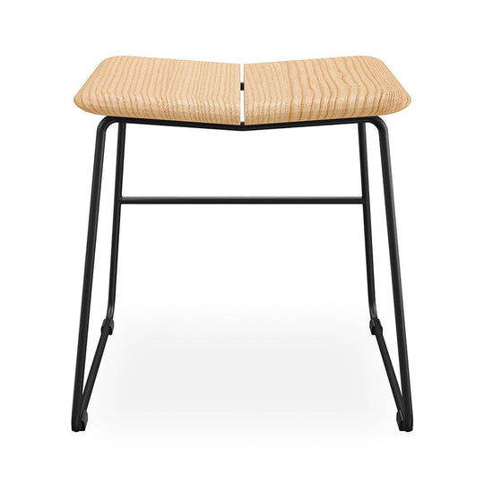 Gus* Modern Aero, tabouret de salle à manger, en bois et métal peint, noir