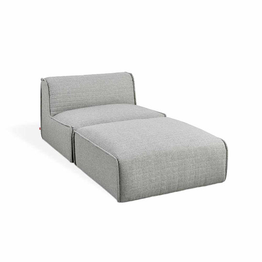 Gus* Modern Nexus, fauteuil et ottoman large et confortable, en tissu, parliament stone