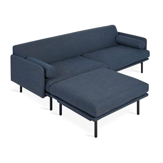 Gus* Modern Foundry, sofa bi-sectionnel, en métal et tissu, hanson navy