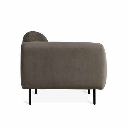 Gus* Modern Nord, fauteuil, en bois et tissu, cassella mink