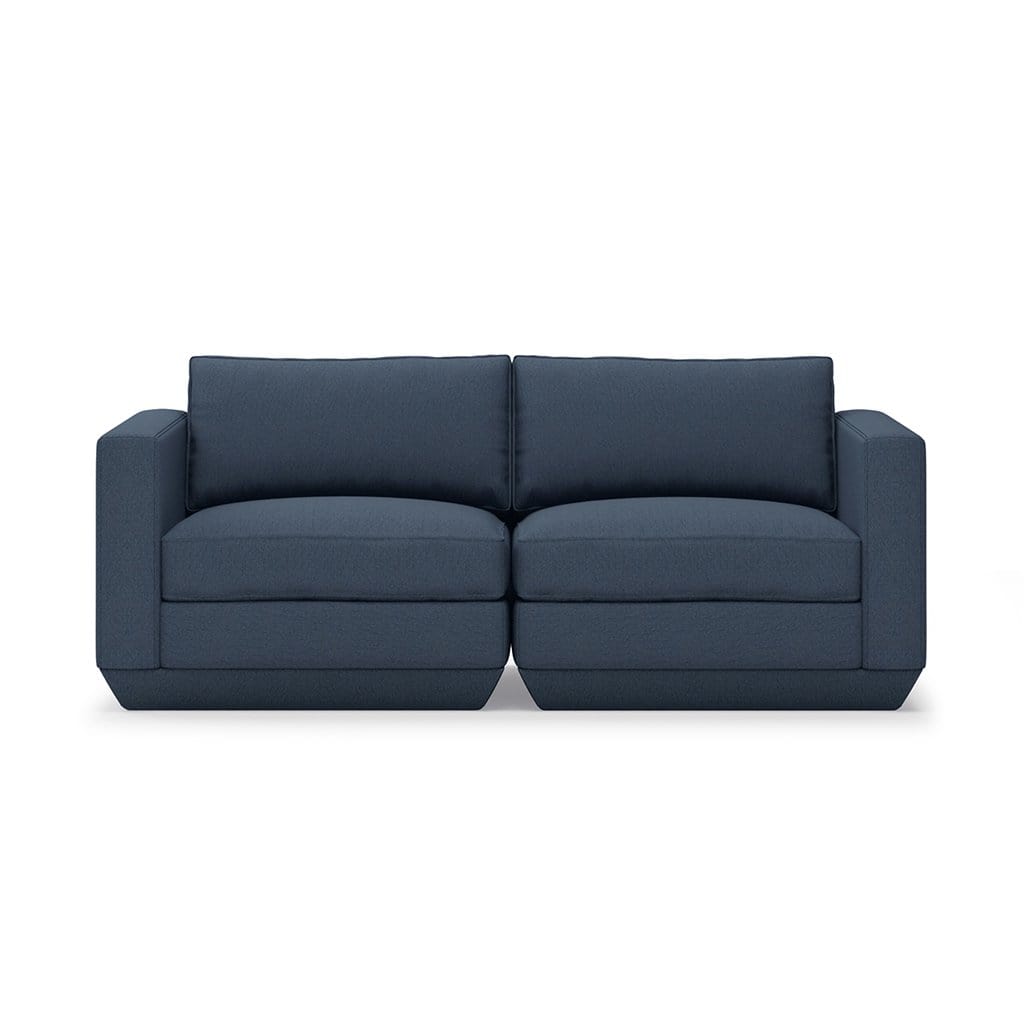 Gus* Modern Podium 2, sofa 2 places, en bois et tissu, hanson navy