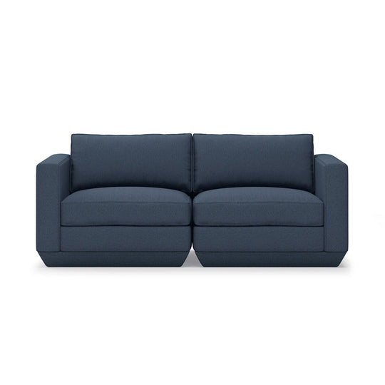 Gus* Modern Podium 2, sofa 2 places, en bois et tissu, hanson navy