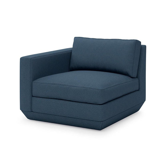 Gus* Modern Podium, modules pour sofa à créer soi-même, en bois et tissu, section gauche, hanson navy