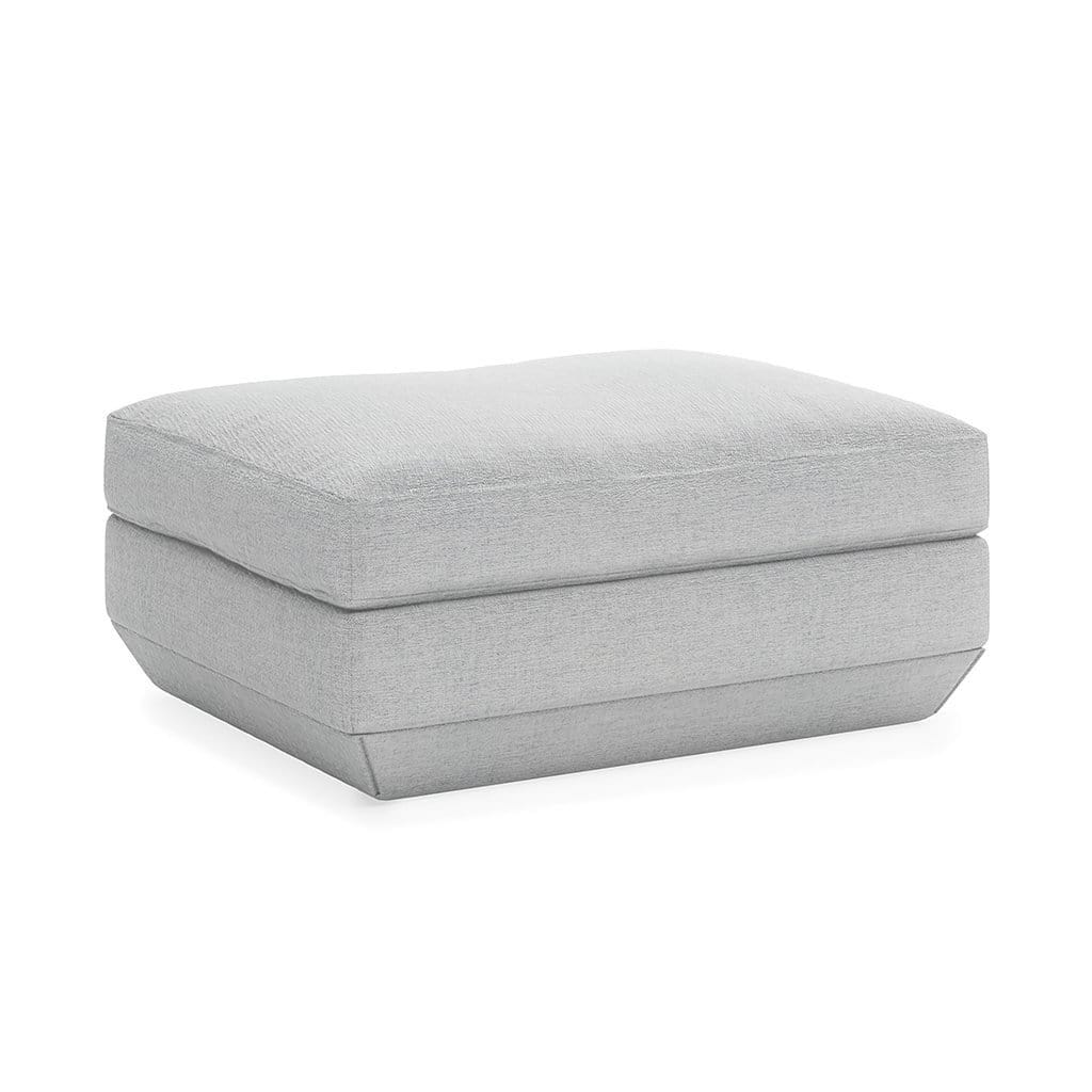 Gus* Modern Podium, ottoman, en bois et tissu, bayview silver