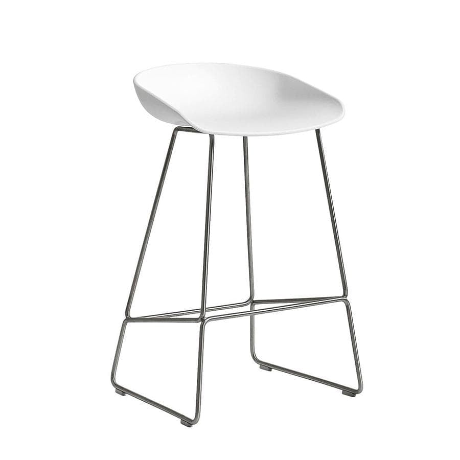 Reproduction About, tabouret de comptoir, en polypropylène et métal, blanc / chrome