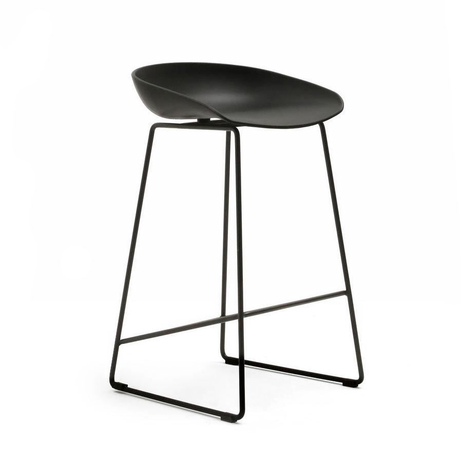 Reproduction About, tabouret de comptoir, en polypropylène et métal, noir / noir