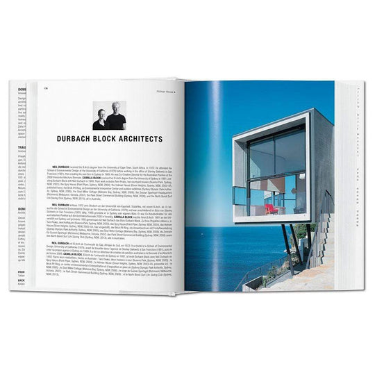 Explorez la diversité de l'architecture contemporaine avec "100 Contemporary Houses" de Taschen. Des jeux de lumière avant-gardistes aux choix audacieux de matériaux, découvrez des chefs-d'œuvre uniques et inspirants.